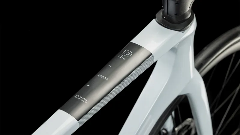 Cube Agree C:62 Pro Road Bike in White/Orange - 2023-1